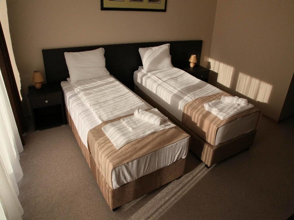 Hotel Jezero Bor Habitación foto